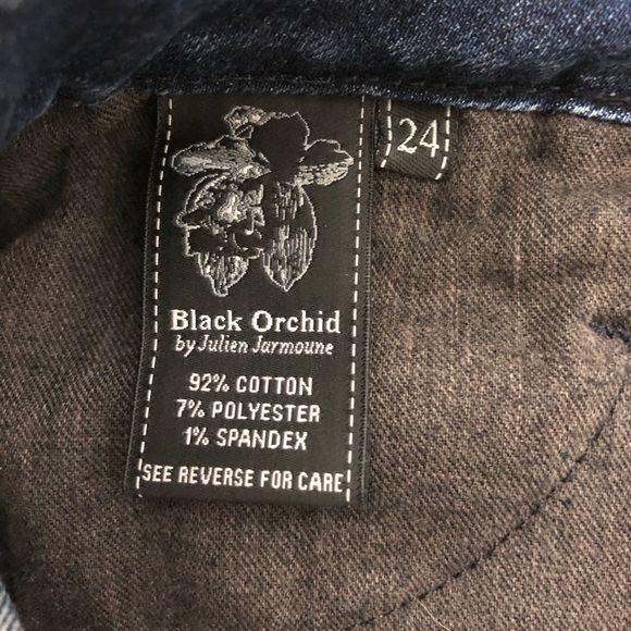 Black Orchid Cut Off Denim Shorts - Picture 4 of 4